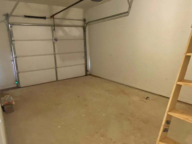 One Car Garage