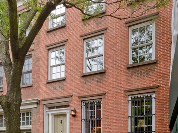 64 Horatio Street image 1 of 6