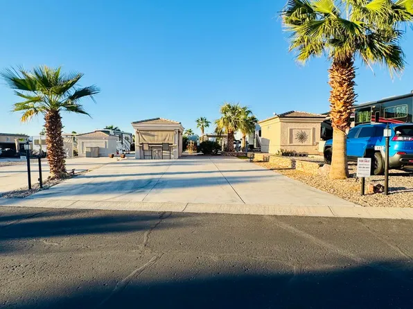 1905 Victoria Farms Rd #117, Lake Havasu City, AZ 86404