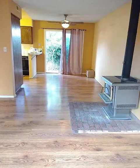 213 Poplar Ave — Photo 5