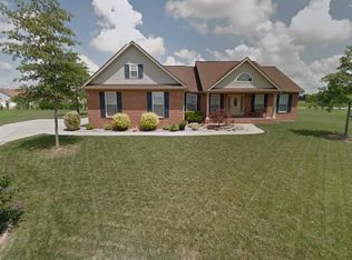 320 Torrington Ln, Freeburg, IL 62243