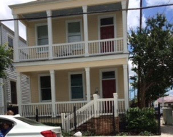 1st image of 2630 Chippewa St
