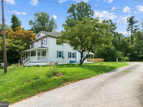 2nd image of 33 Mantua Rd