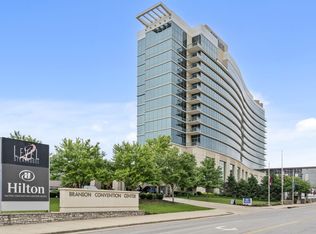 200 S Sycamore St, Branson, MO 65616