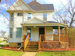 1103 W 4th St, Waterloo, IA 50702