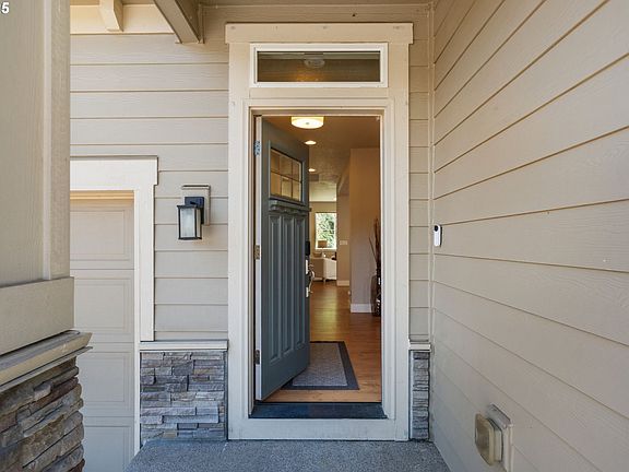 2nd image of 147 NE 58th Ave