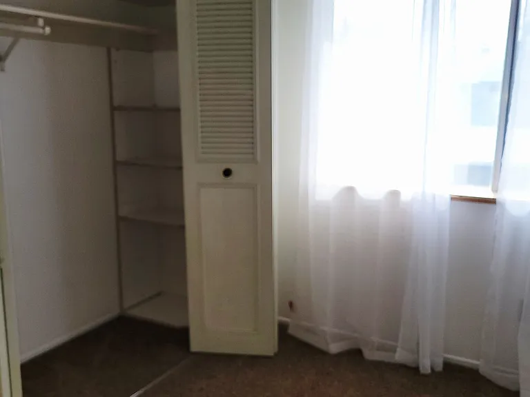 1136 Neal Dow Ave — Photo 18