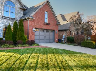 1308 Wakehurst Ct, Lexington, KY 40509