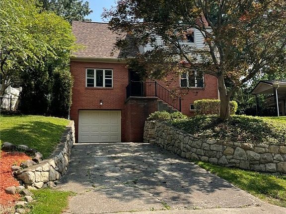 3rd image of 102 Potterfield Dr