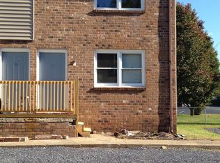 100 E Riverside Dr APT 6, Bridgewater, VA 22812