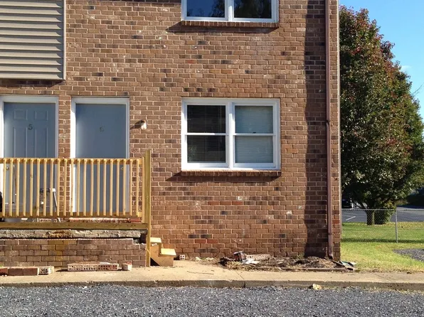 100 E Riverside Dr APT 4, Bridgewater, VA 22812