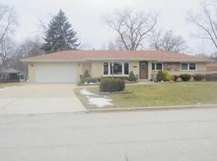 5530 S Ashland Ave, Countryside, IL