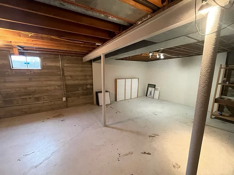 800 W 1st Ave — Photo 9