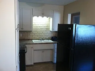 4845 Taylor - 4845 Taylor — Photo 2