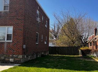 816 Loney St, Philadelphia, PA 19111