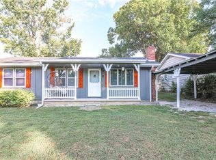 265 4th St, Osceola, MO 64776