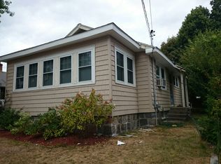 81 Dent St, West Roxbury, MA 02132