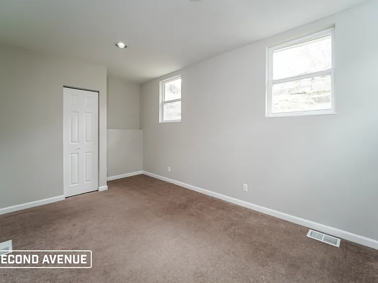 1800 Saint Patrick St — Photo 9