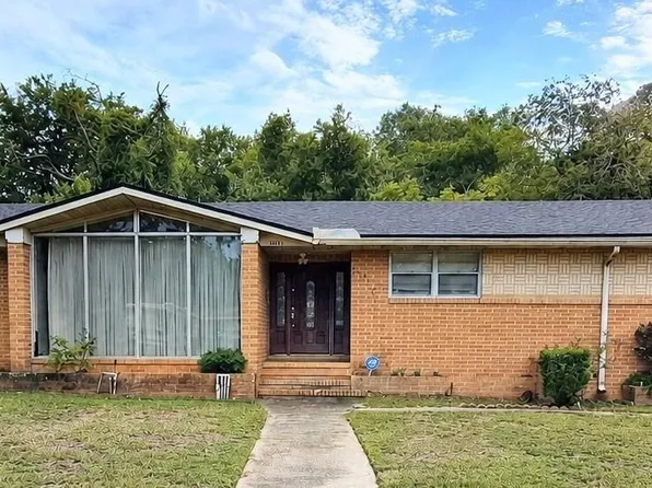6046 KINNON Drive, Jacksonville, FL 32209