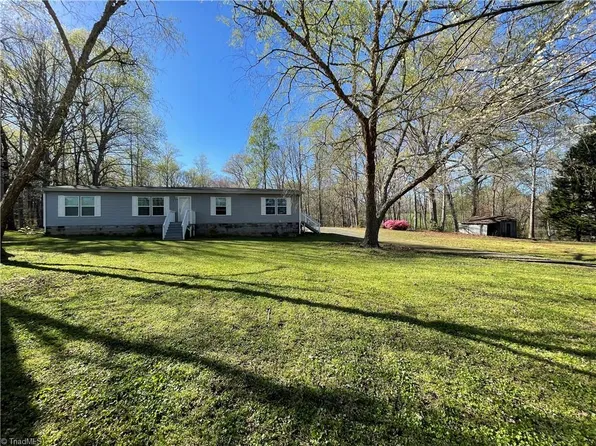 8781 Us Highway 158, Reidsville, NC 27320