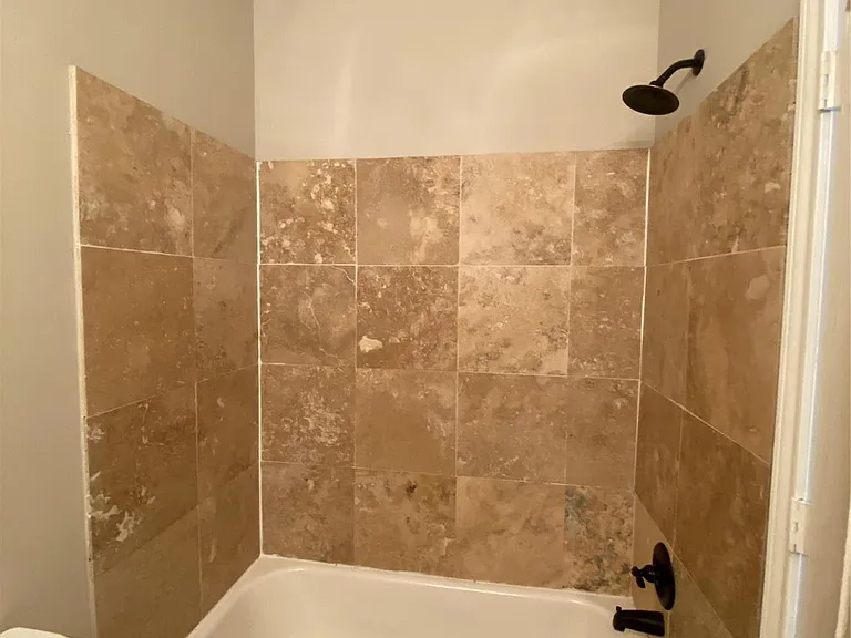 307 Covecrest Dr #B — Photo 11