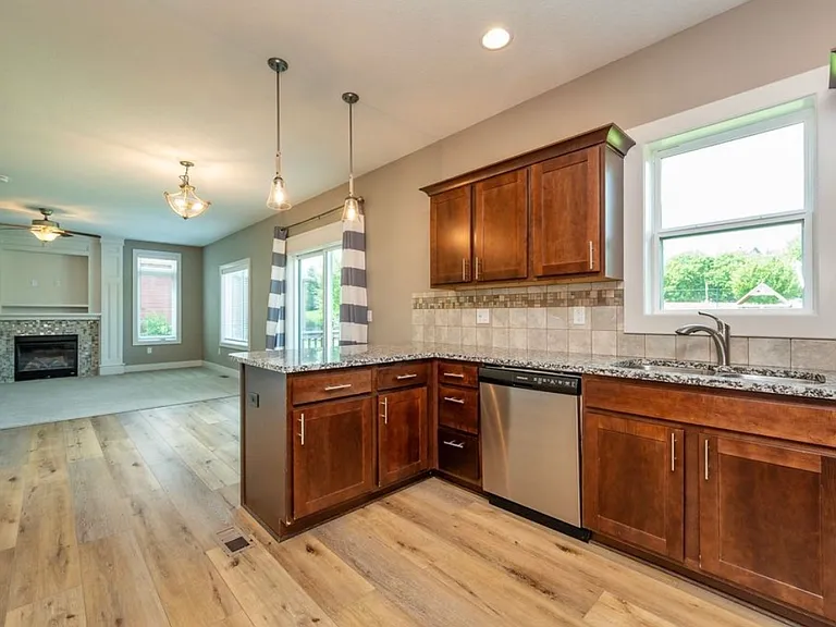 506 NW Ridgeline Dr — Photo 6