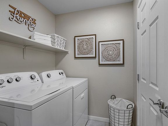 Albany Laundry Room