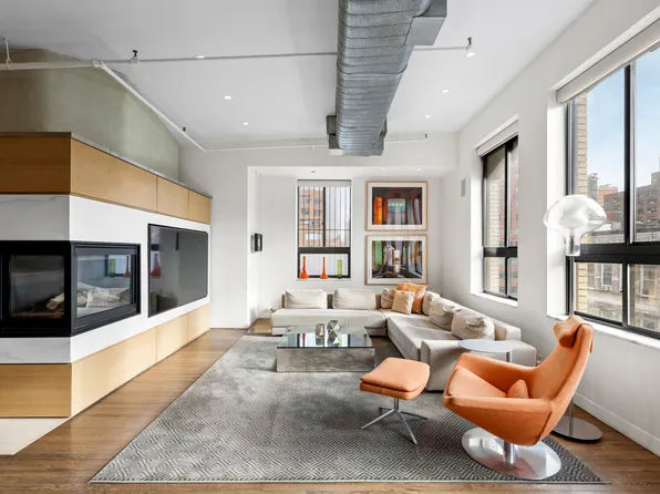 117 West 17th Street image 3 of 13