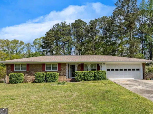4164 Weston Dr, Powder Springs, GA 30127