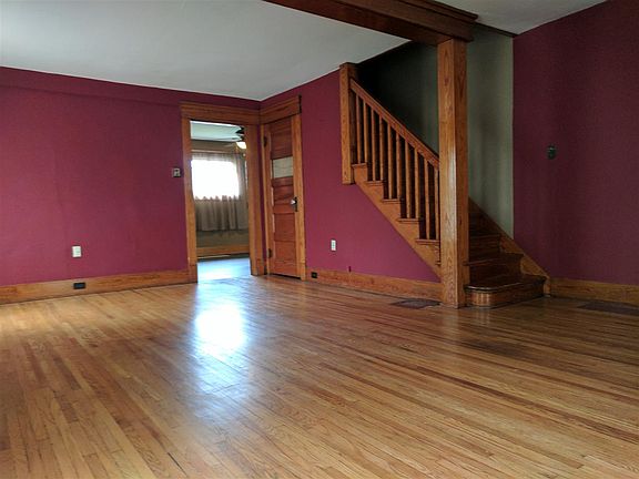 5th image of 504 N Union St