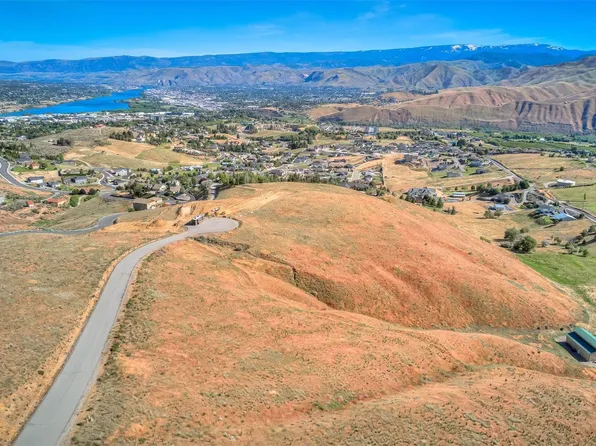 4370 Northridge Drive, Wenatchee, WA 98801