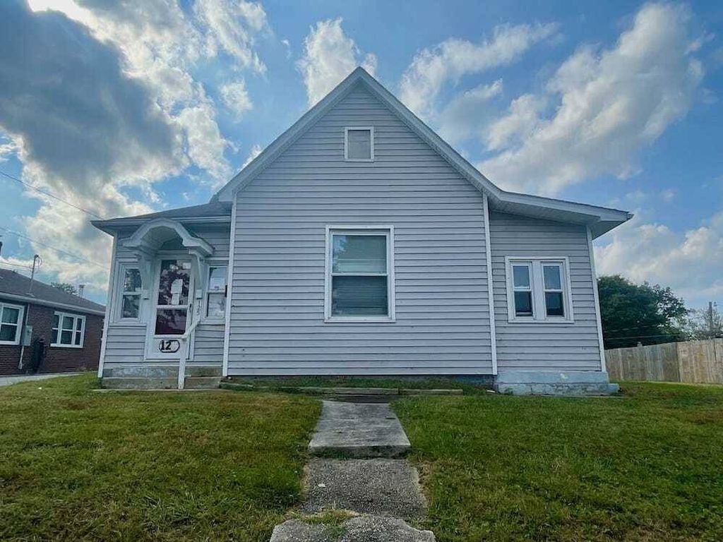 Real estate listing image
