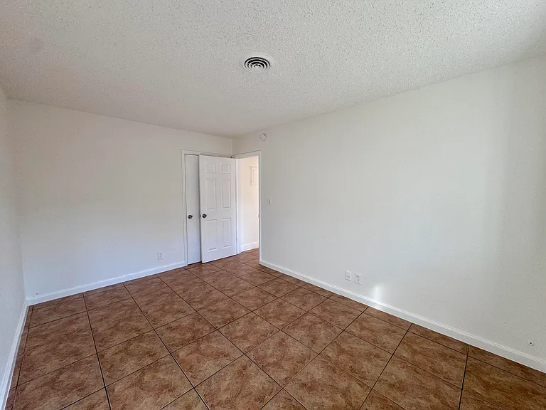 3101 NE 7th Ave #B — Photo 37