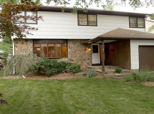 19 Carlton Rd, Metuchen, NJ 08840