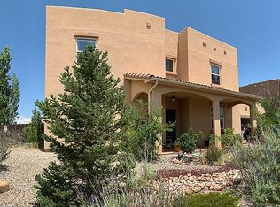 4509 Solecito Loop, Santa Fe, NM 87507