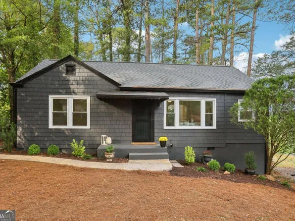 225 Amy Dr NE, Marietta, GA 30060