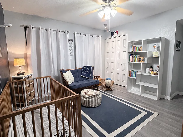 2nd bedroom