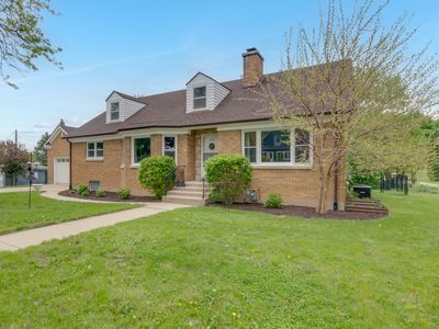 110 S 11th St, St Charles, IL, 60174