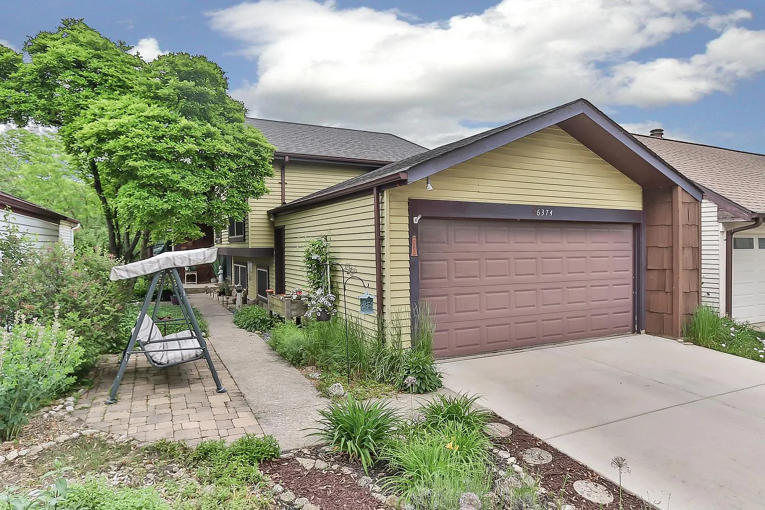 6374 Kindling Ct photo 1