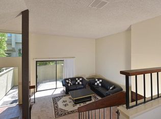 3211 Caminito Eastbluff UNIT 9, La Jolla, CA 92037