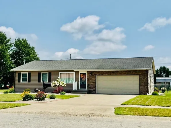 909 Clover St, Rochester, IN 46975