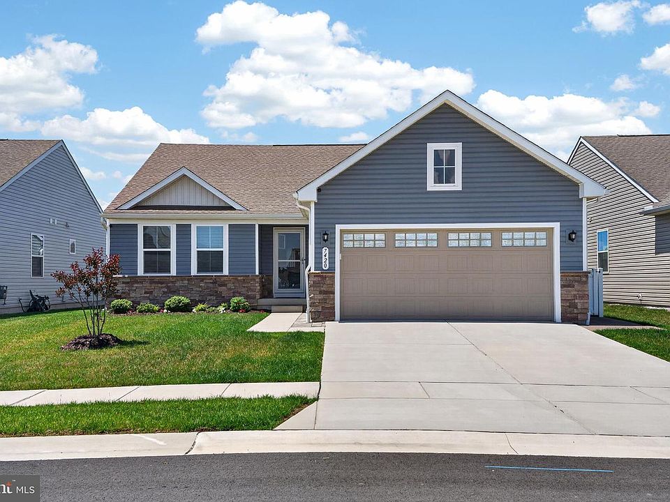 1st image of 7420 Pinwheel Dr