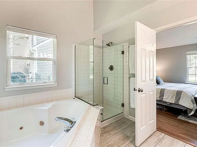 6265 Saddletree Dr — Photo 7
