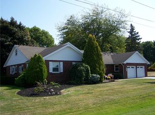 6578 Hunters Point Rd, North Rose, NY 14516