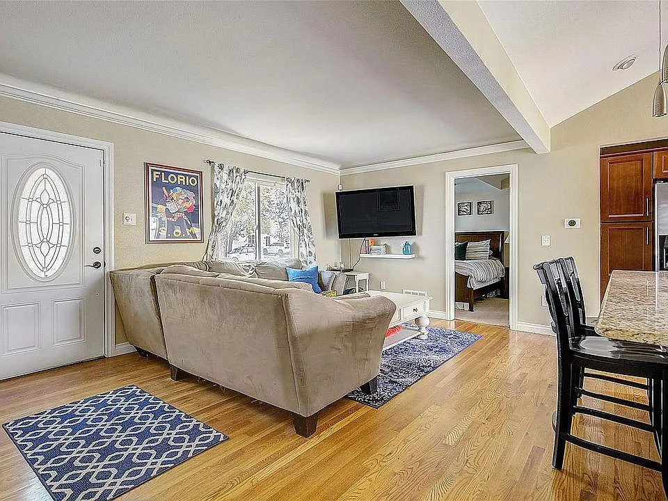 4939 Decatur St — Photo 2
