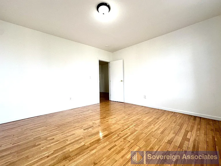 3620 Broadway #53 — Photo 11