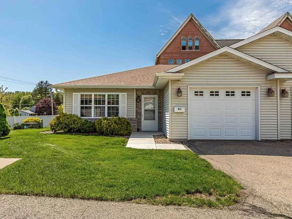 611 Oberdorf Court #108, New Glarus, WI 53574