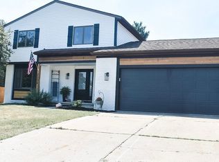 2205 Piney Point Dr, Lansing, MI 48917