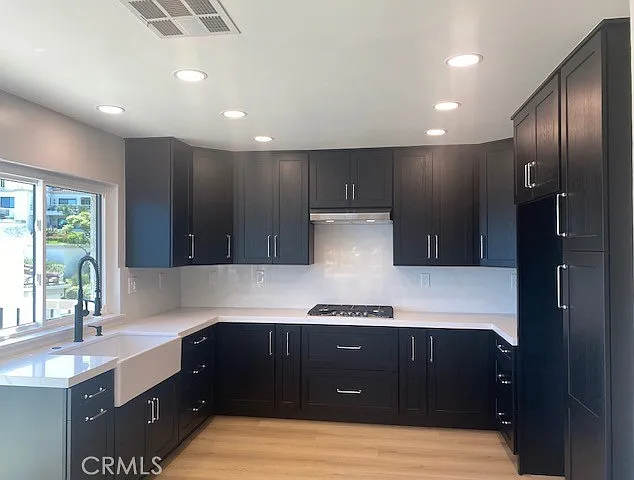 2 bed, 1444 sqft, $4,900 — Photo 3