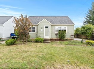 113 Rondelay Dr, Cheektowaga, NY 14227